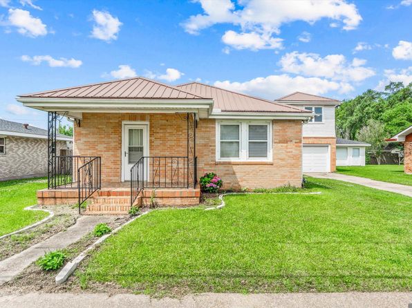 1313 3rd St, Lutcher, LA 70071