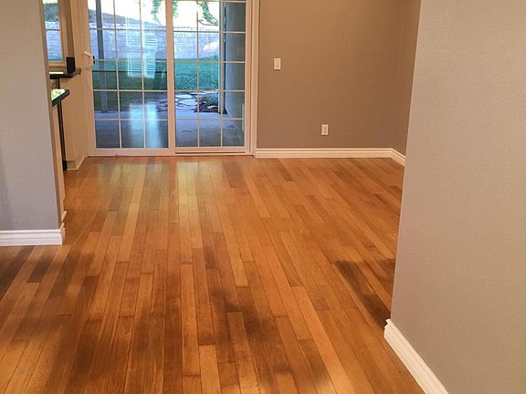 3rd image of 610 Barrington Ct