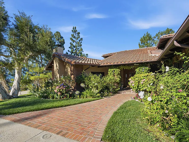 290 Saint Katherine La Canada — Photo 3