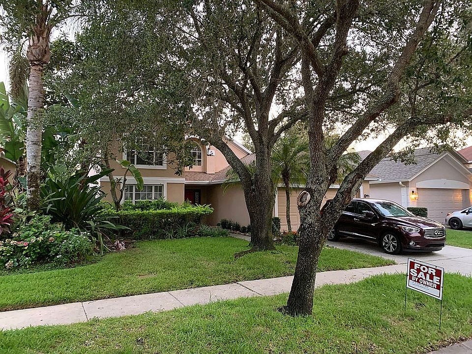 1st image of 11840 Derbyshire Dr