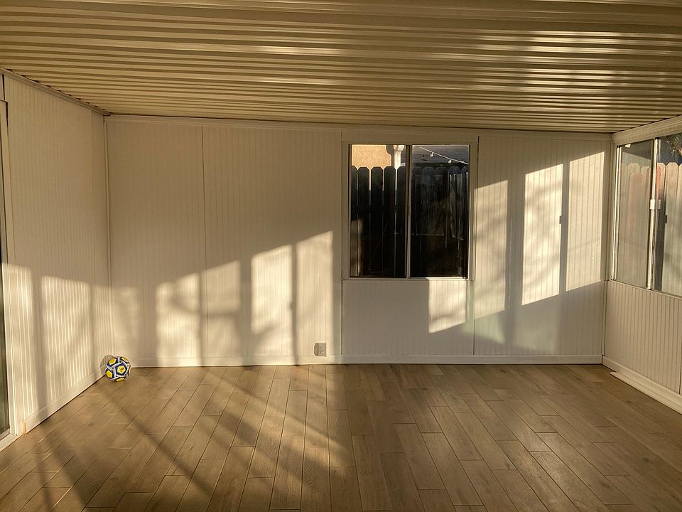 1st image of 4571 Borner St