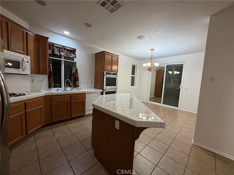 29511 Dana Ct — Photo 11