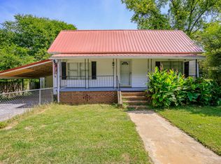 105 5th St, Trion, GA 30753