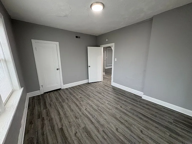 5345 Cabanne Ave — Photo 75