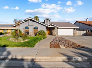 43716 Countryside Dr, Lancaster, CA 93536