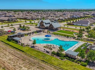 736 Carmen St, Forney, TX 75126