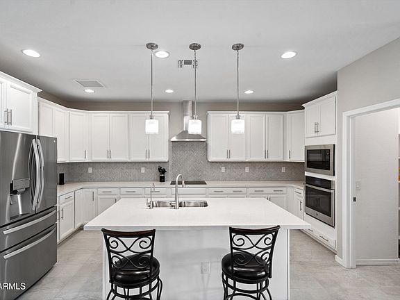 4th image of 8926 W Denton Lane