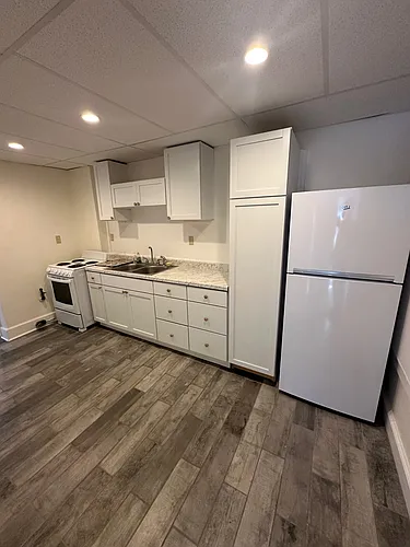 49 Park Ave Photo 1