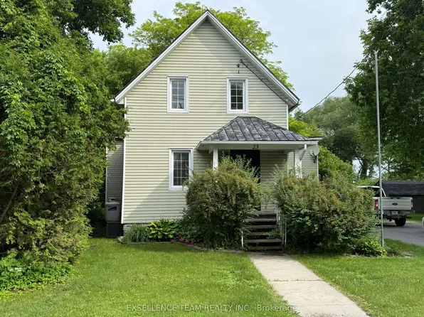 23 Mechanic St E, North Glengarry, ON K0C 1T0