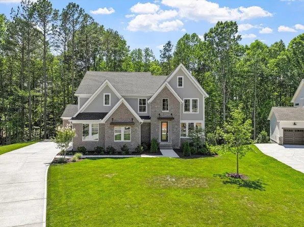 124 Ogden Cir, Clayton, NC 27527