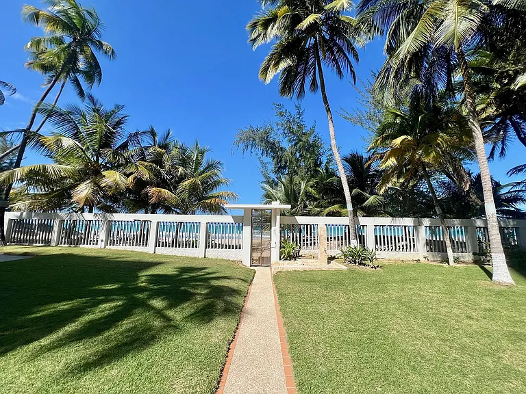 4429 Park Plaza Isla Verde Ave — Photo 38