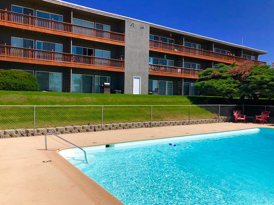 Crystal clear pool for beating the summer heat.