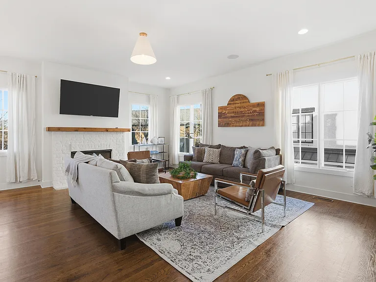 Cozy living room with fireplace and a Smart TV with all the streaming apps you could want!