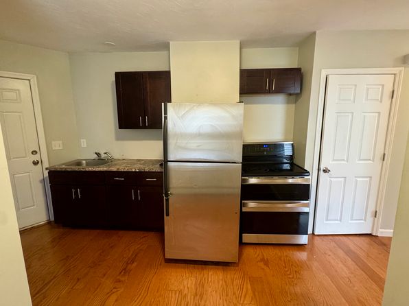 27 Florence St #1L