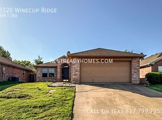 8320 Winecup Rdg, Dallas, TX 75249
