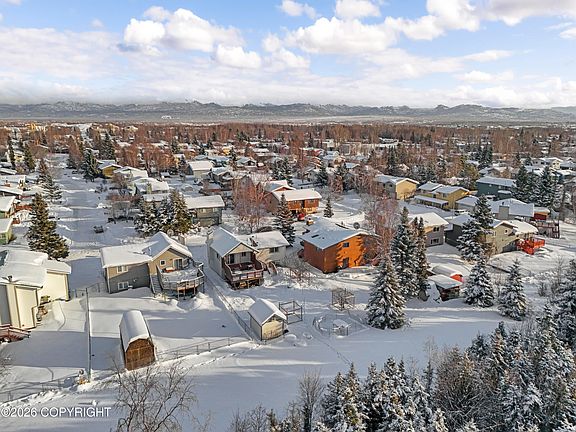 5th image of 7000 Chad St