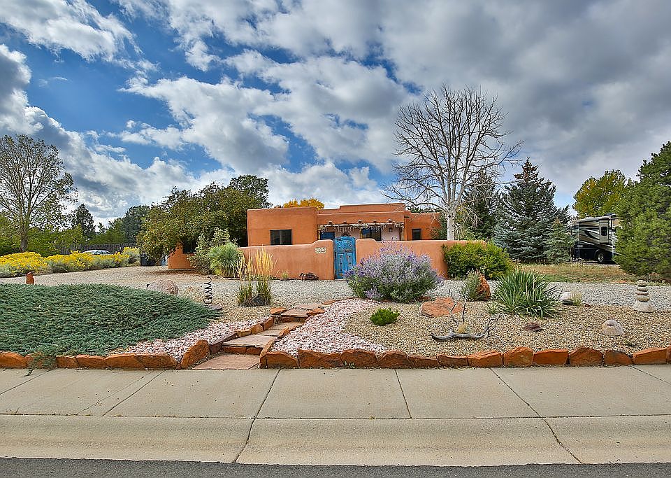 Streetview With Landscaping
