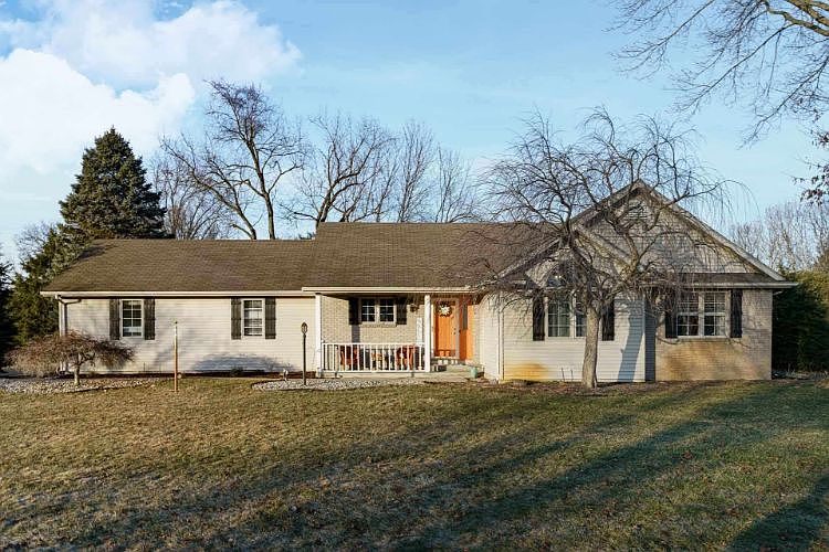 1st image of 53850 Arrowwood Dr