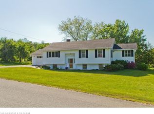 1 Hoffses Dr, Camden, ME 04843