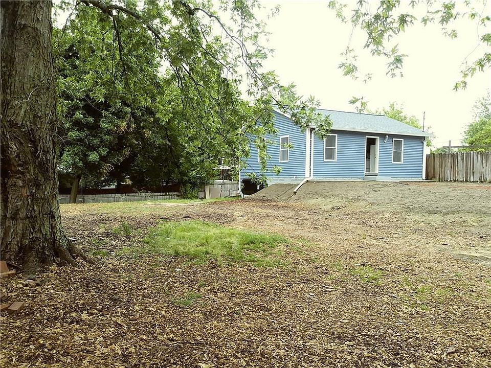 1st image of 59 Merino Ave