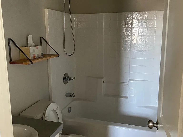 2102 Lager St — Photo 20