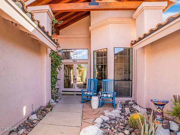 3rd image of 3841 N Avenida La Vallita