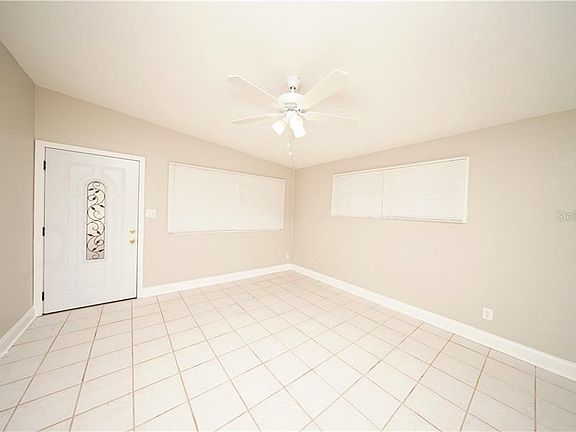 2nd image of 5835 Cedar St NE