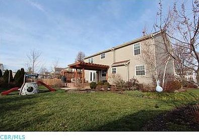 2nd image of 281 Fayer Ct
