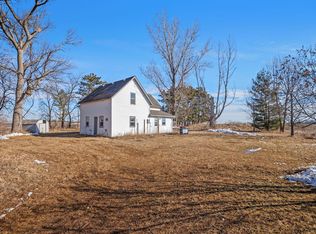 39383 University Ave NE, Stanchfield, MN 55080