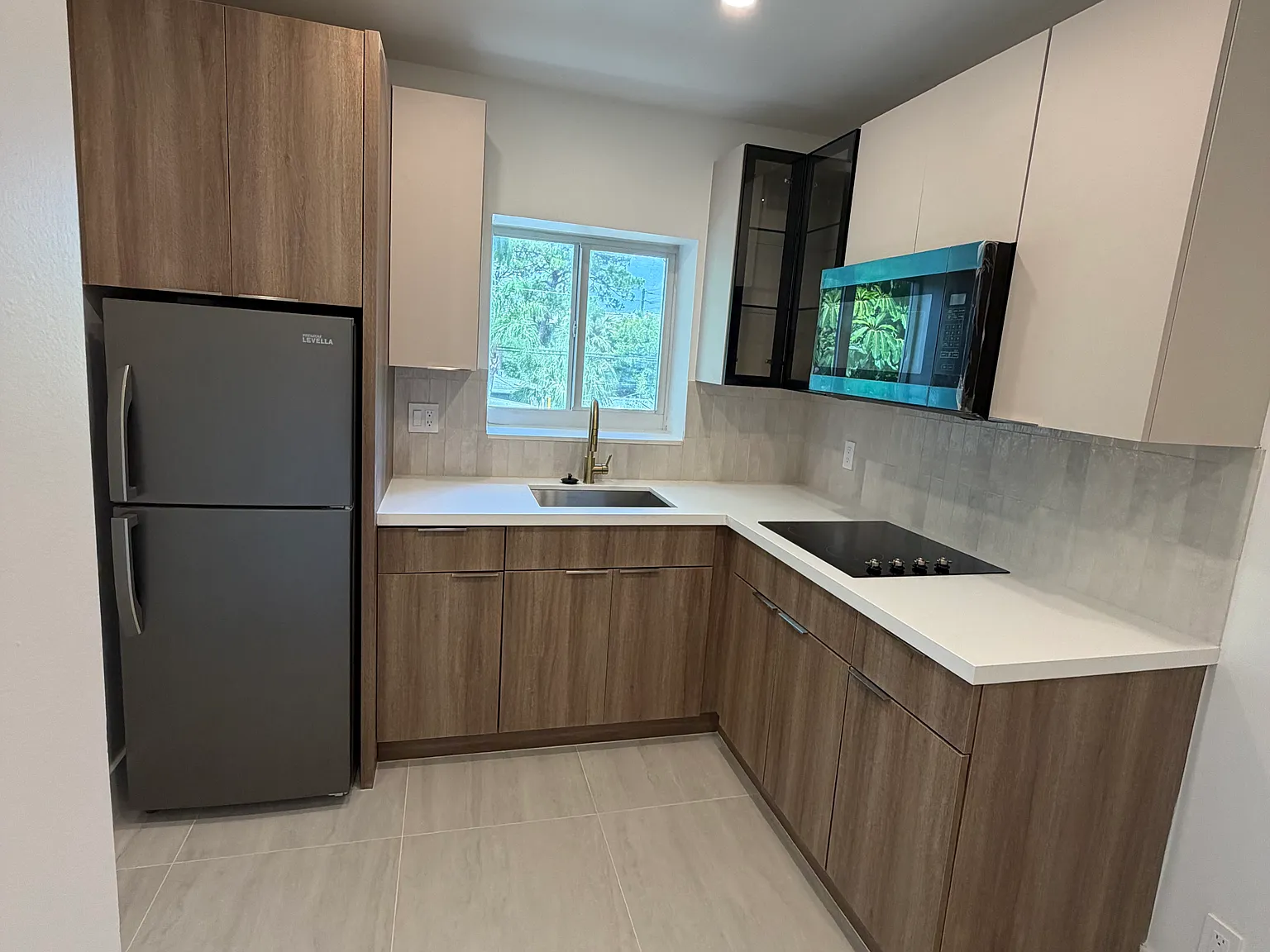 Studio, 400 sqft, $1,450 — Photo 3