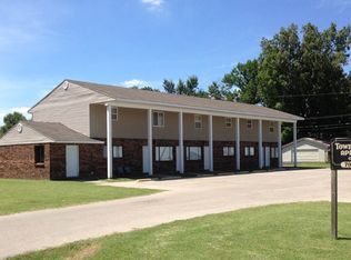 703 Sycamore Rd, Dexter, MO 63841