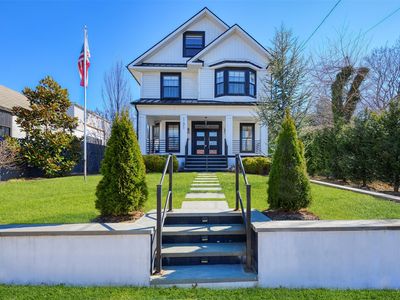 131 Kellogg Street, Oyster Bay, NY, 11771