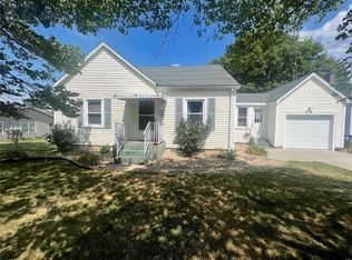 301 S Walnut St, Perryville, MO 63775