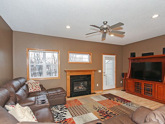 5th image of 3735 Livingston Court