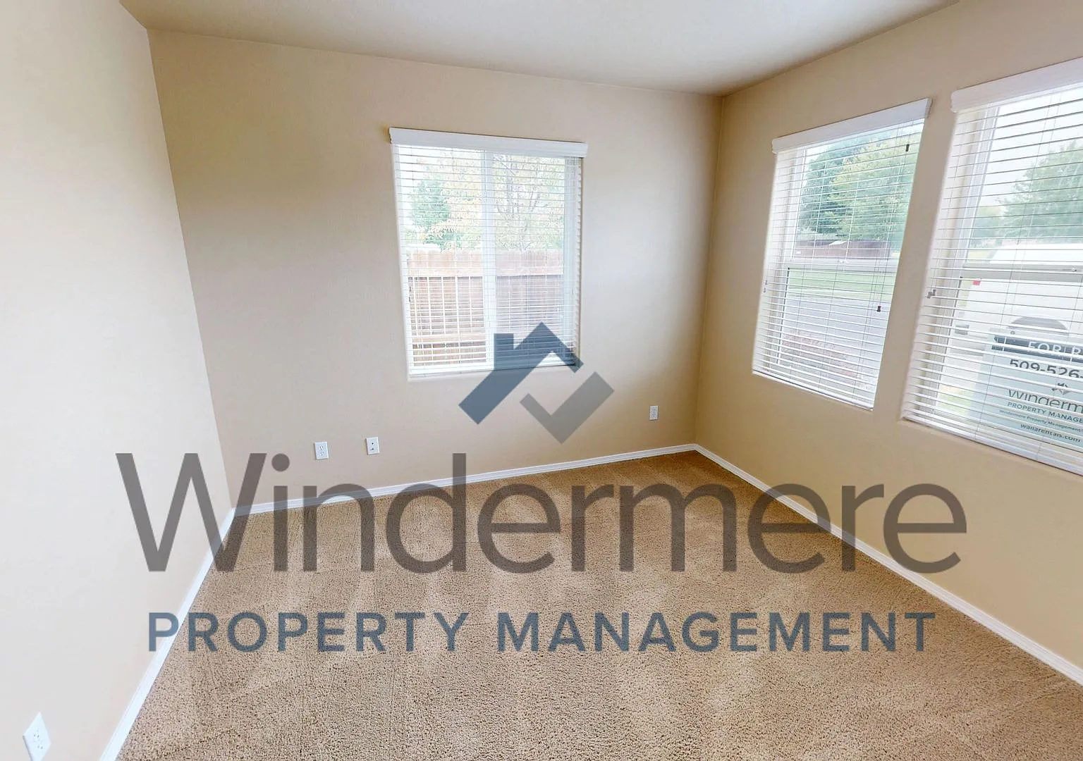 212 SW Doans Ave - Located in Homestead Community of College Place — Photo 3