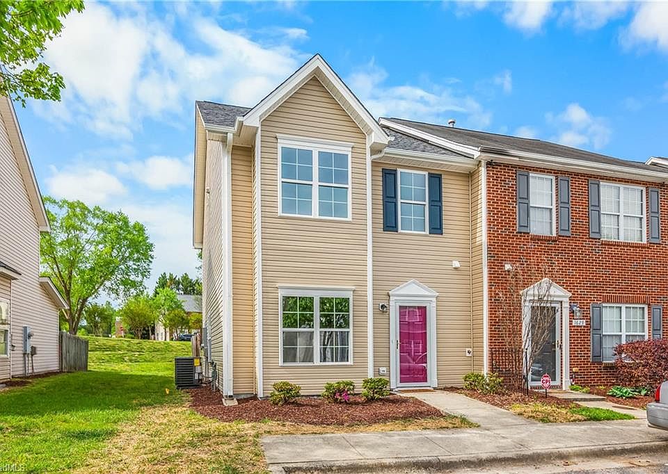 1st image of 1633 Olivers Crossing Cir