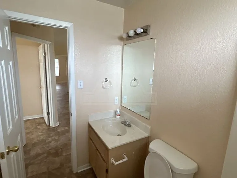 2707 Casey Dr — Photo 12