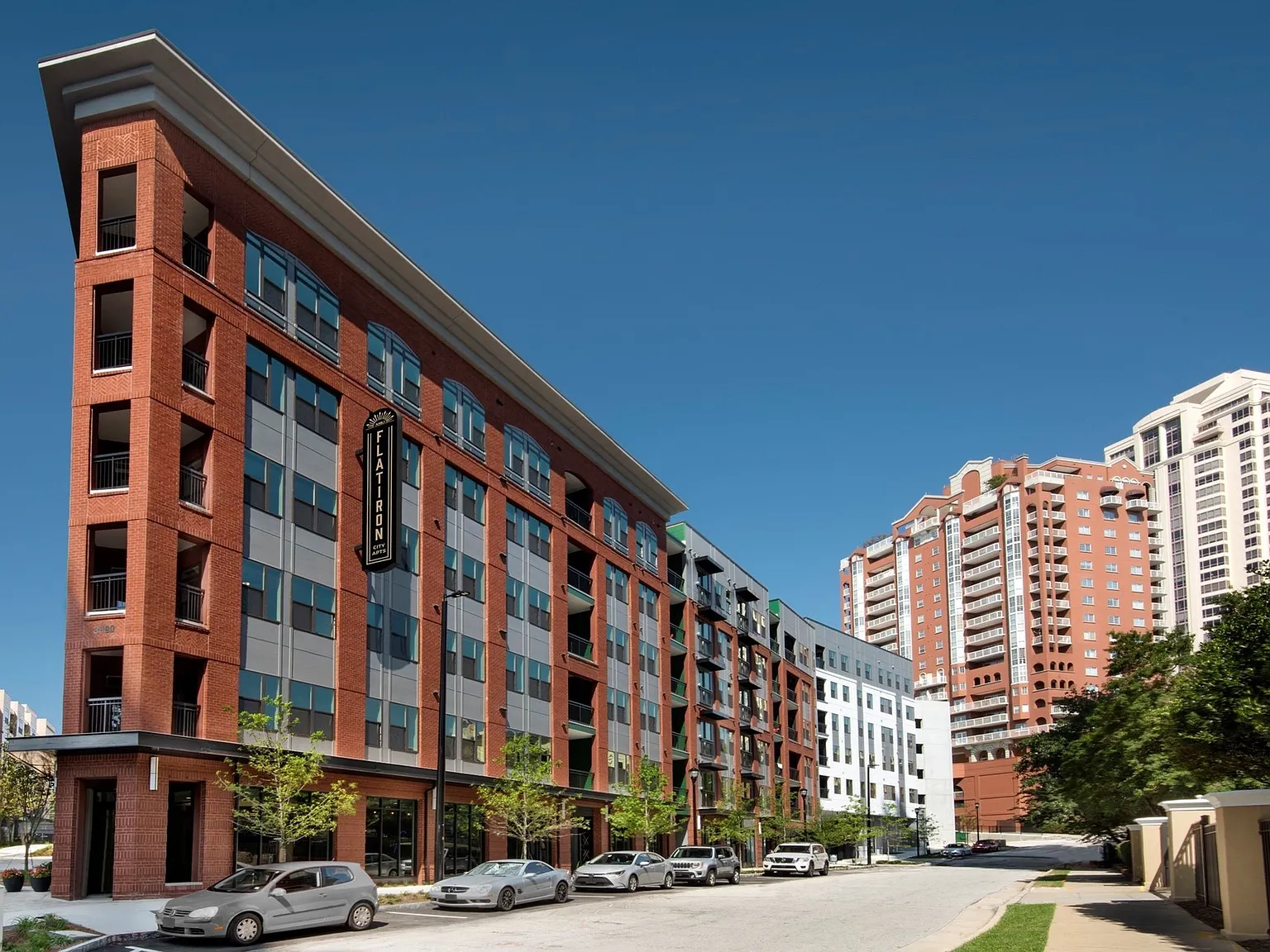 AMLI Flatiron — Photo 1