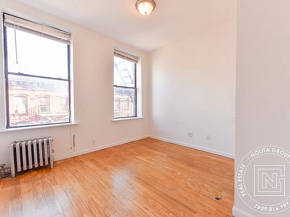 4th image of 139 Eldridge St APT 6