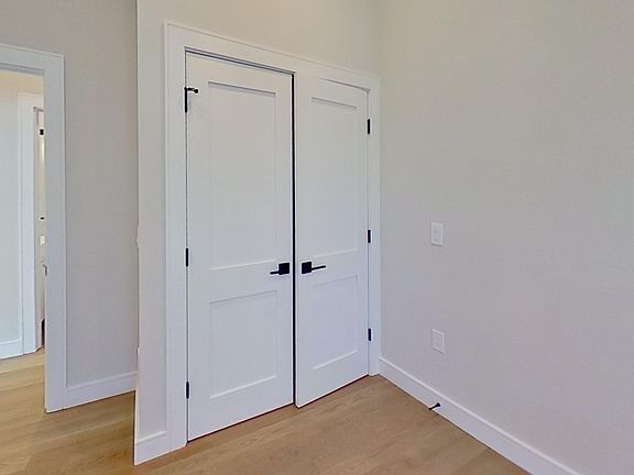 5th image of 16 Highgate St #201