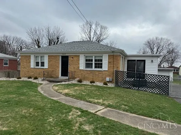 5609 Dry Ridge Rd, Cincinnati, OH 45252