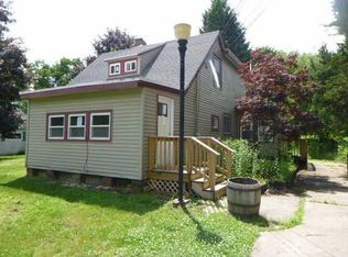 15850 Florence St, Lansing, MI 48906