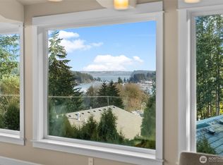 9512 Peacock Hill Ave, Gig Harbor, WA