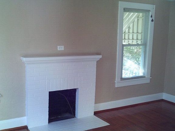 4th image of 166 Rocklawn Ave