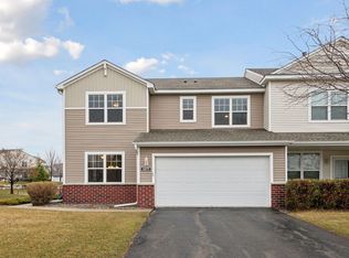 1577 Sumac Cir, Carver, MN 55315