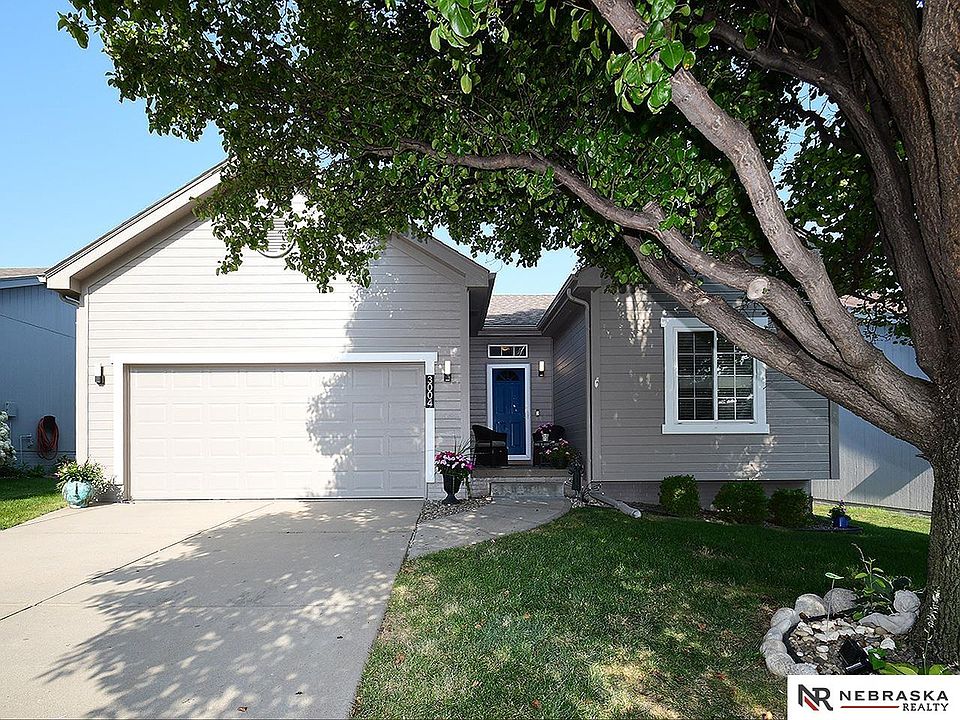 1st image of 3004 N 144th Ave