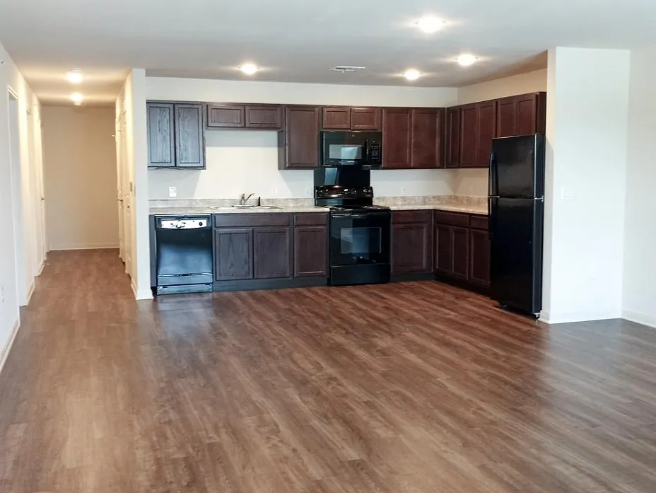 Magnolia Station Apartments