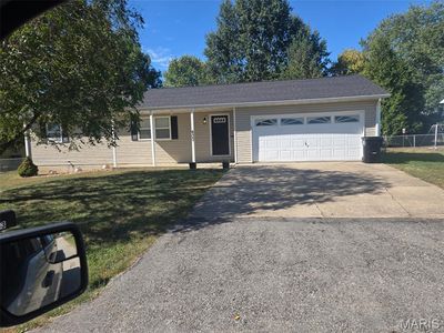 633 Saint Dennis St, Saint James, MO, 65559