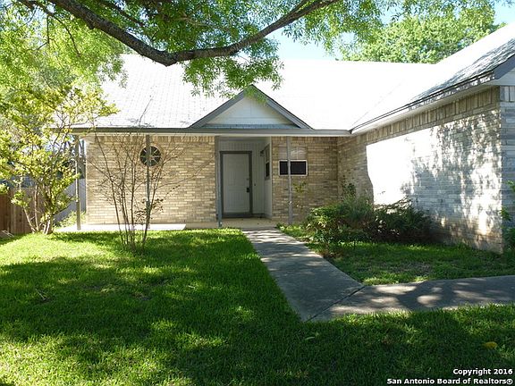 2nd image of 3329 Meadow Head Dr