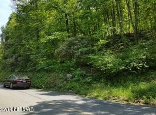 2 Blue Mountain Vw, Kunkletown, PA 18058